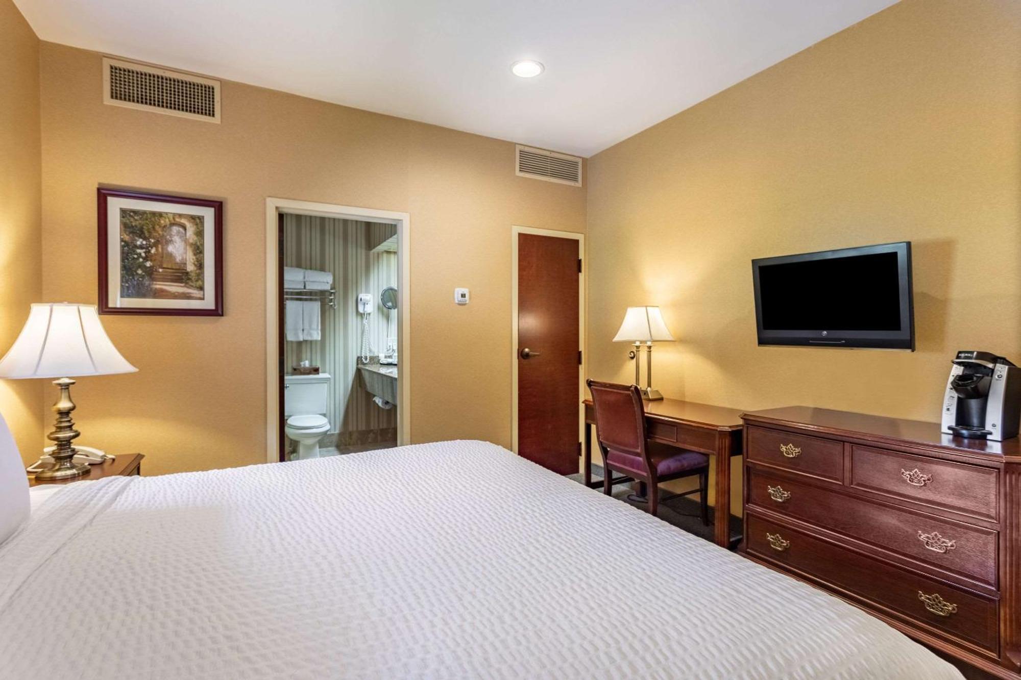 Traditions Hotel & Spa, Ascend Hotel Collection Johnson City Exterior foto